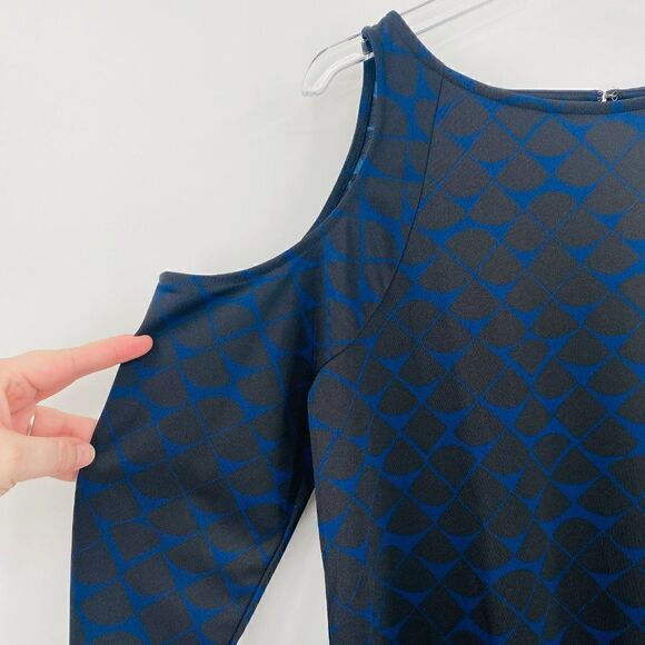 Ann Taylor Sz Medium Blue Black Geometric Print Long Sleeve Cold Shoulder Blouse - Picture 4 of 9